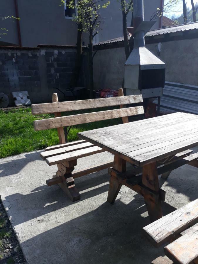 City Apartment Visoko Luaran gambar