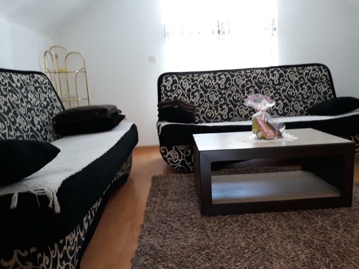 City Apartment Visoko Luaran gambar