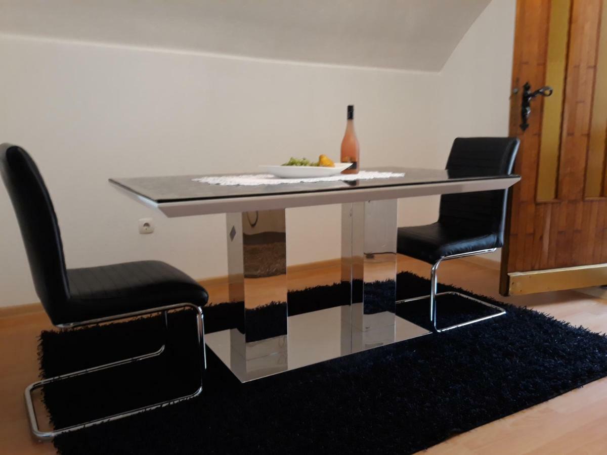 City Apartment Visoko Luaran gambar